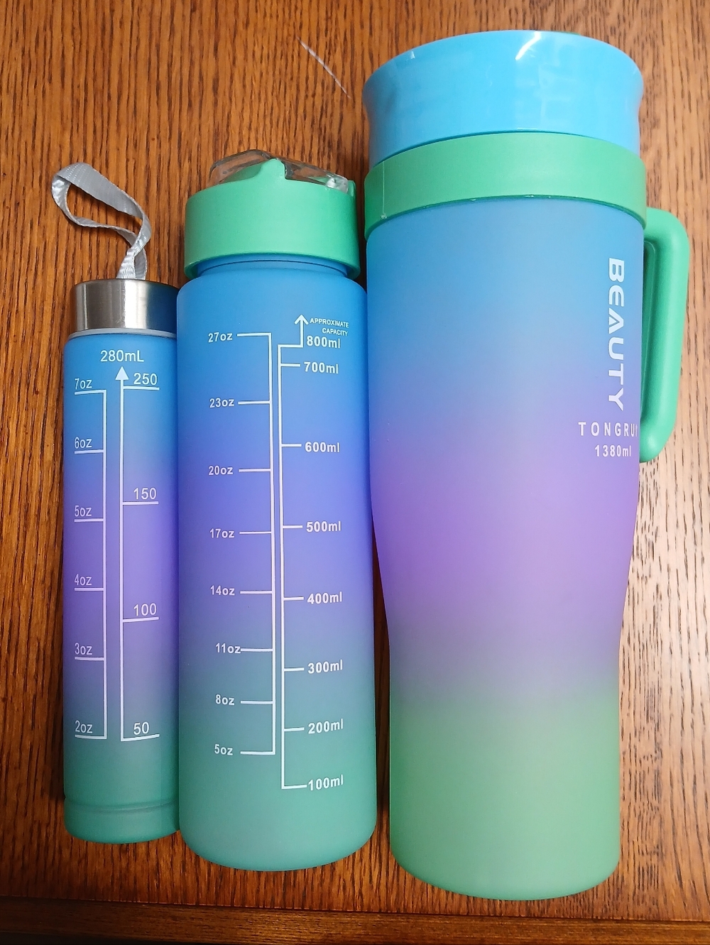 Nesting Water Bottle Tumbler Set - Picture 3 of 4